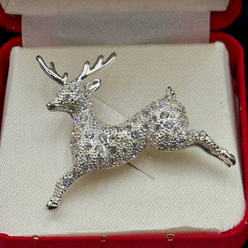 Roman Rhinestone Reindeer Brooch Pin – Silver Tone